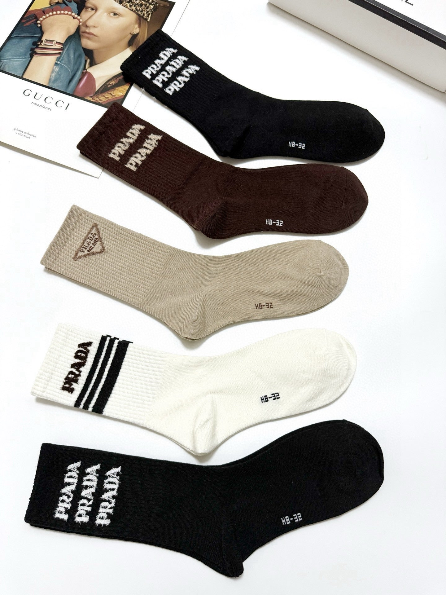 PRADA 26S CREW SOCKS 569329 (1 BOX)