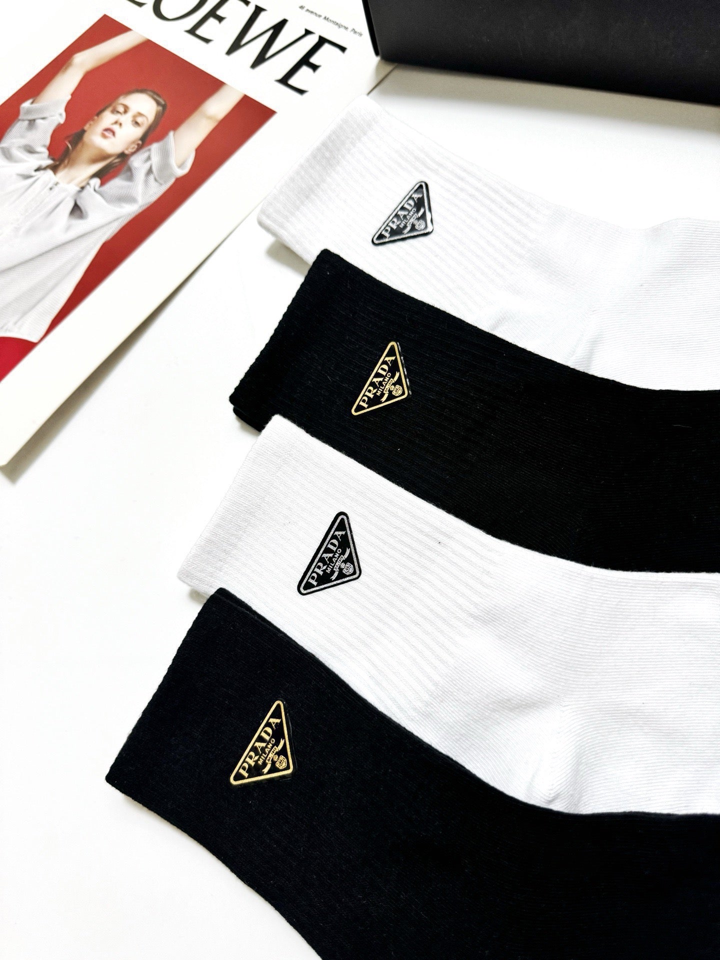 PRADA 26S ANKLE SOCKS 413923 (1 BOX)