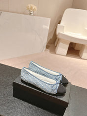 BALLET FLATS IN LIGHT BLUE DENIM AND BLACK SATIN
