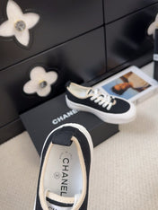 TRAINERS SHOES IN BLACK FABRIC