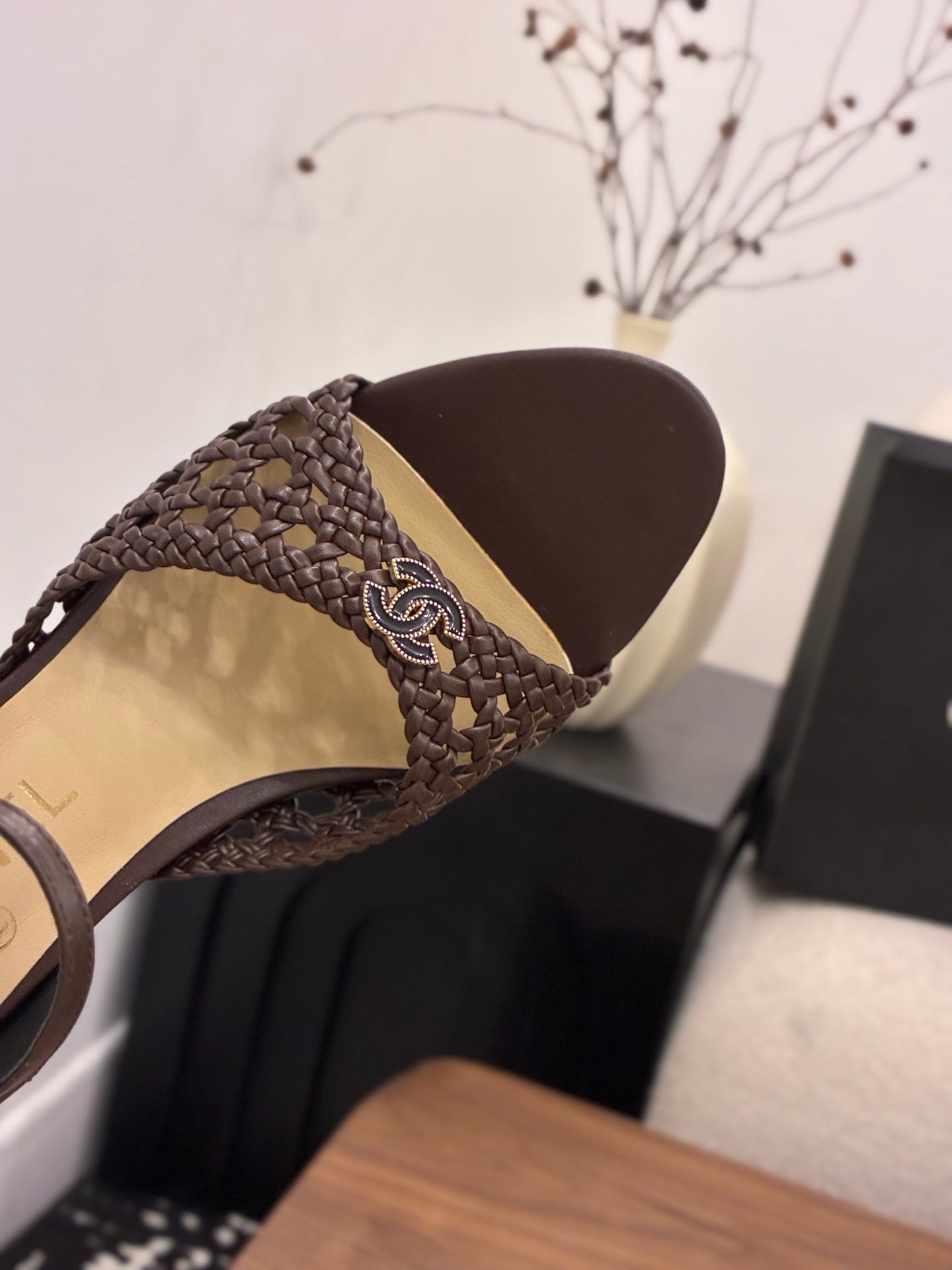 CHANEL 26S HIGH-HEELED BACK-STRAP SANDALS 60 MM IN DARK BROWN WOVEN LAMBSKIN