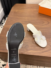 HM 26S OASIS SANDAL IN IVORY WHITE SUEDE WITH CRYSTALS