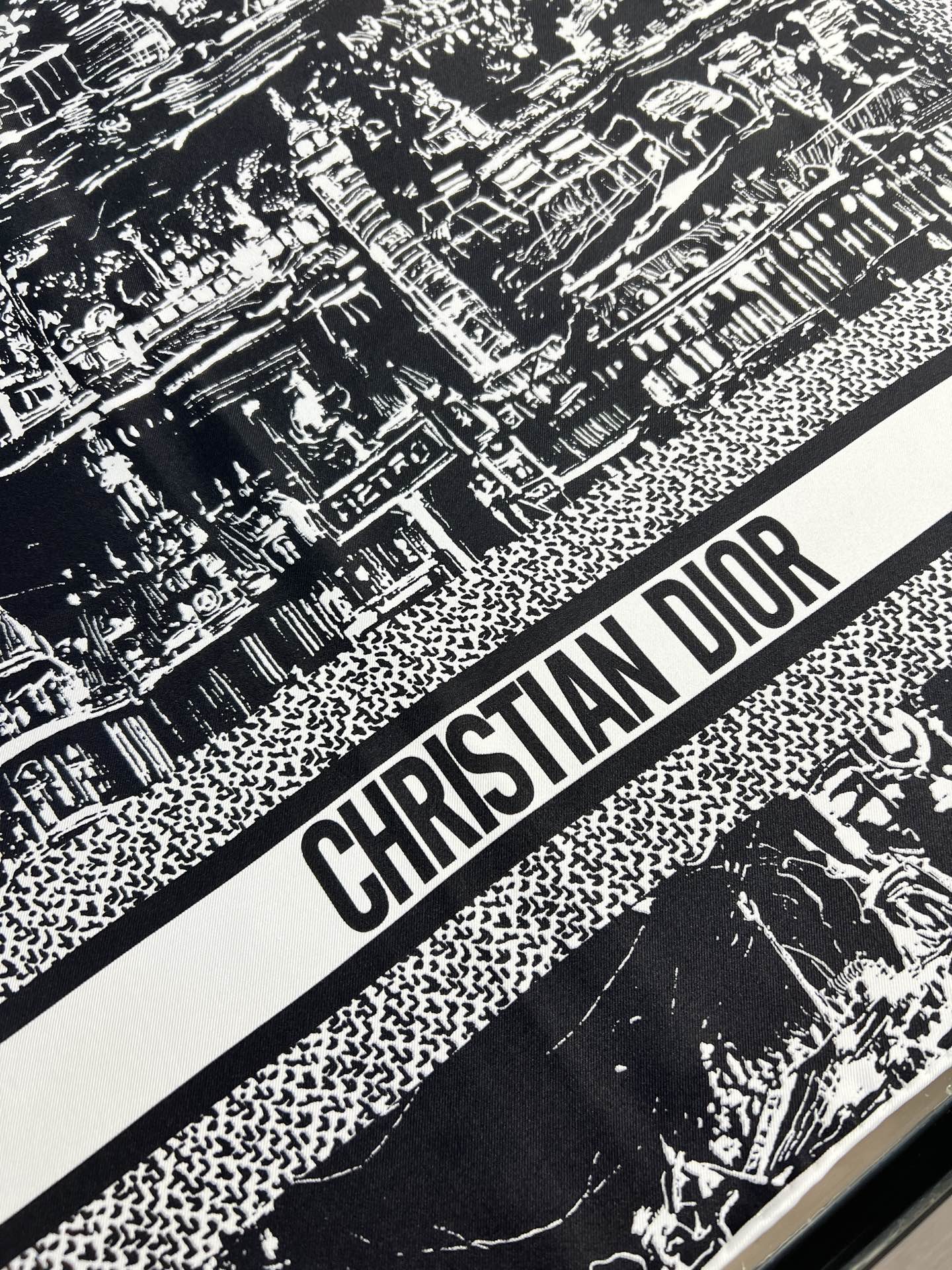 DIOR 26S SCARF 90CM IN SILK 198372