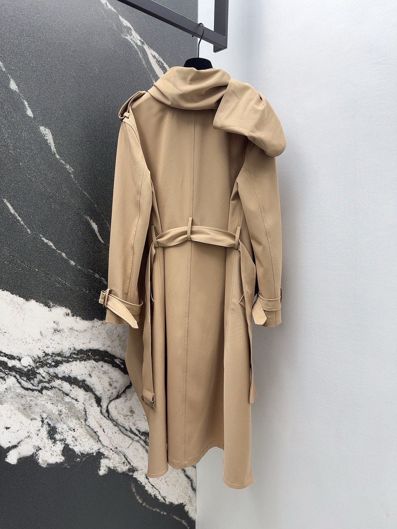 BURBERRY 25S TRENCH COAT 121