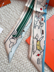 HERMES 26S SCARF 86 IN SILK 309597