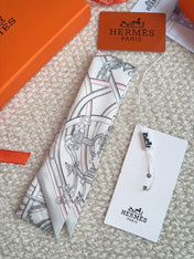 HERMES 26S SCARF 86 IN SILK 309615