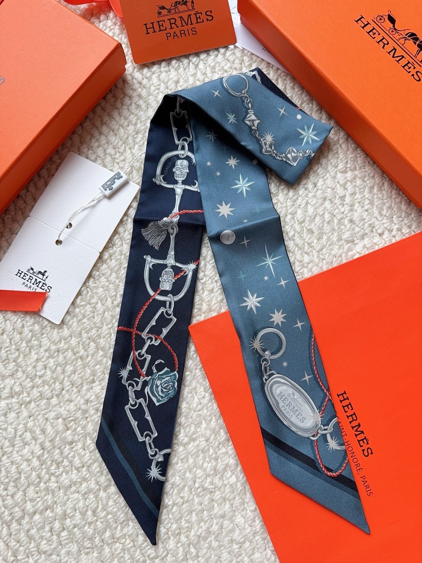 HERMES 26S SCARF 86 IN SILK 309616