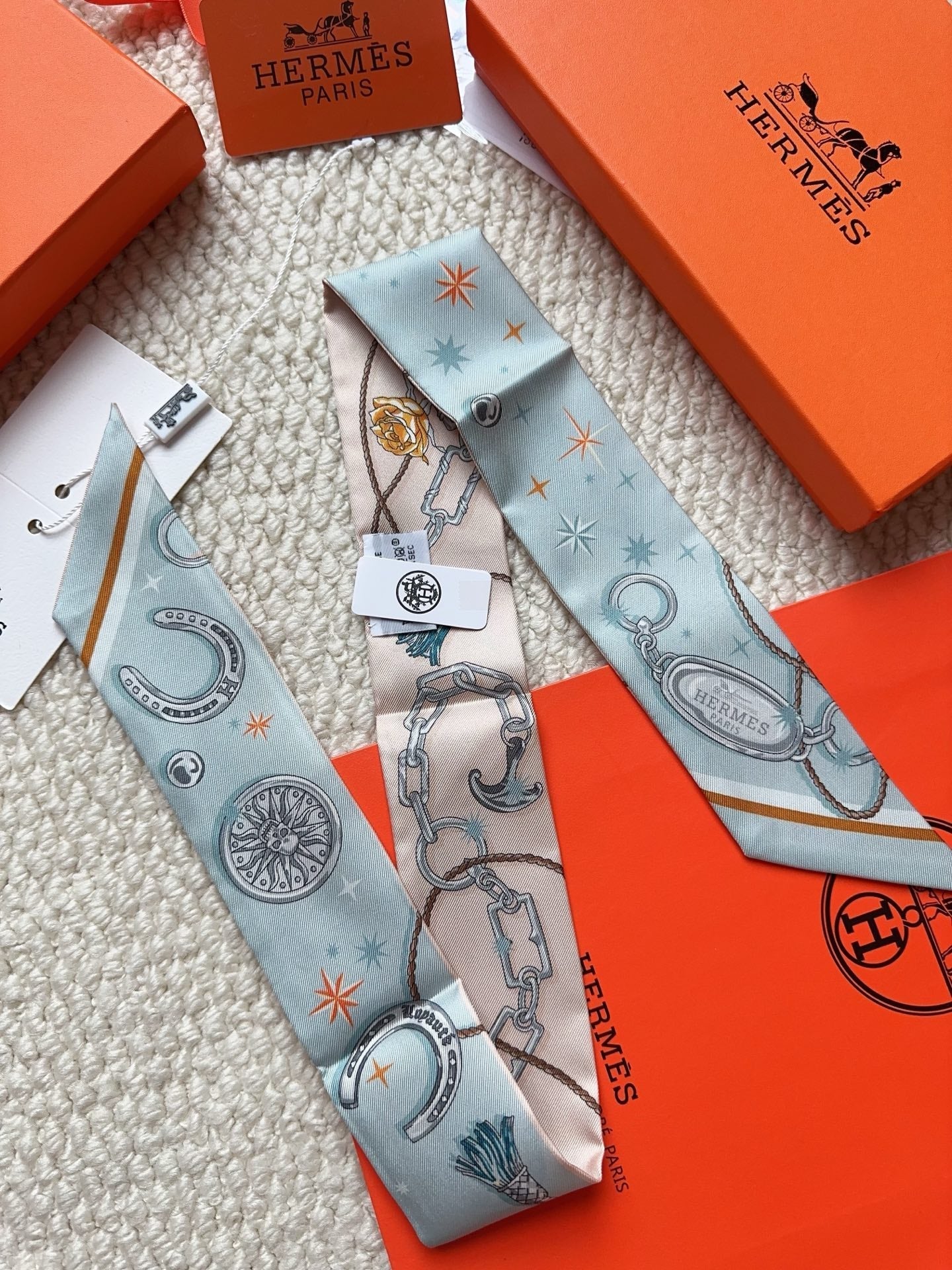 HERMES 26S SCARF 86 IN SILK 309617