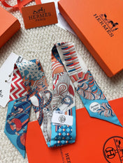 HERMES 26S SCARF 86 IN SILK 309627