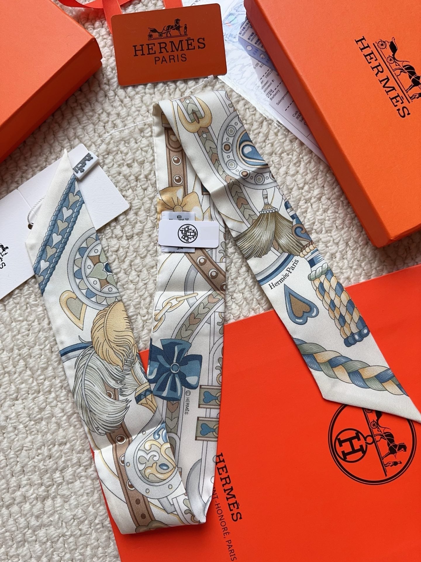 HERMES 26S SCARF 86 IN SILK 309639