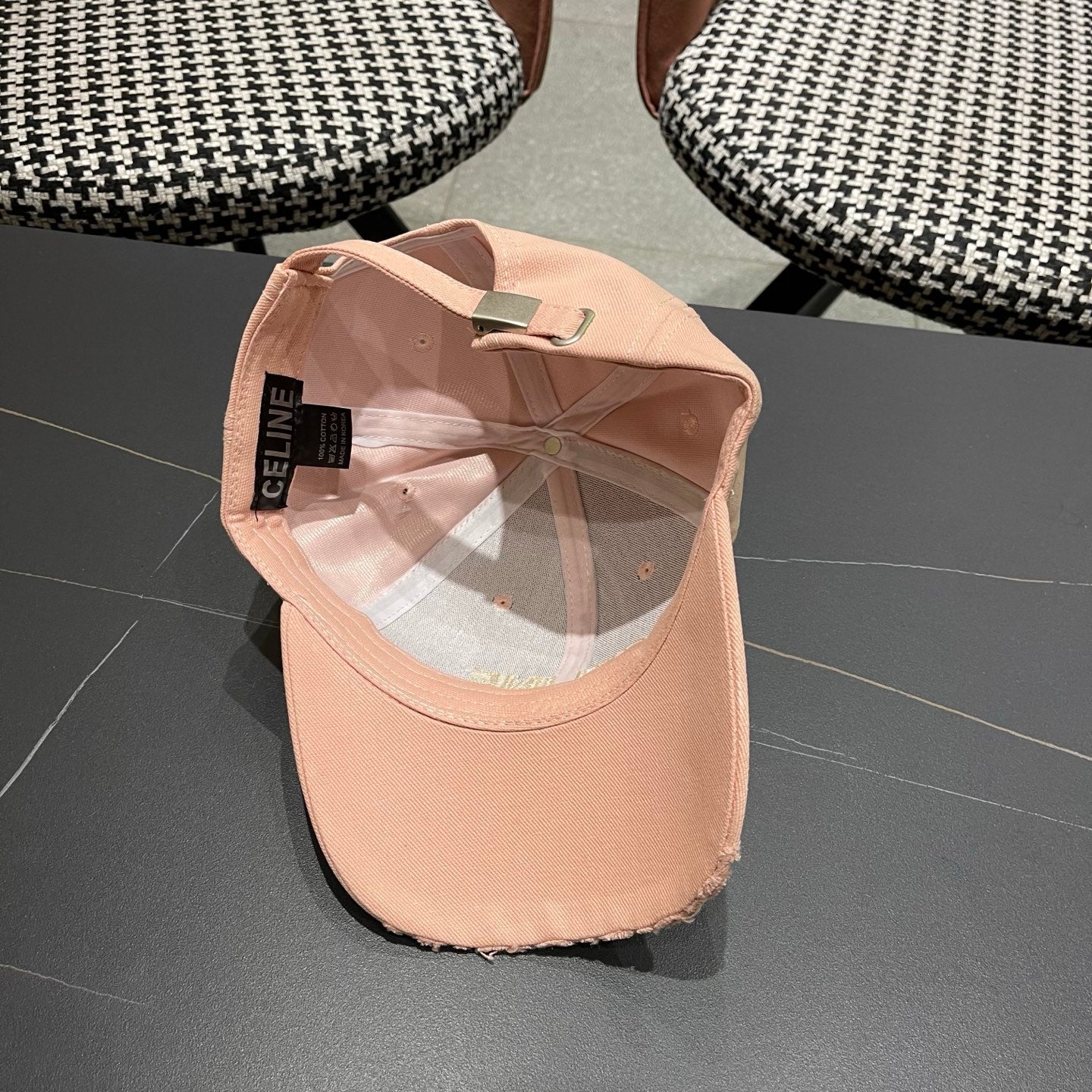CELINE 26S BASEBALL CAP STYLE 68