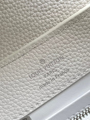 CAPUCINES EAST-WEST MINI 22 IN WHITE CALFSKIN SILVER HARDWARE