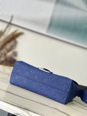 S-CAPE MESSENGER 28 IN SAPPHIRE BLUE TAURILLON