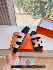 CHYPRE SANDAL IN LIGHT PINK CALFSKIN