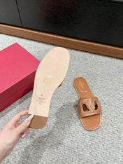 VLOGO CUT-OUT BRONZE BROWN CALFSKIN SLIDE SANDAL