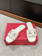 VLOGO CUT-OUT WHITE CALFSKIN SLIDE SANDAL