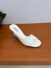 ALAIA WEDGE SANDALS 25S IN WHITE LAMBSKIN