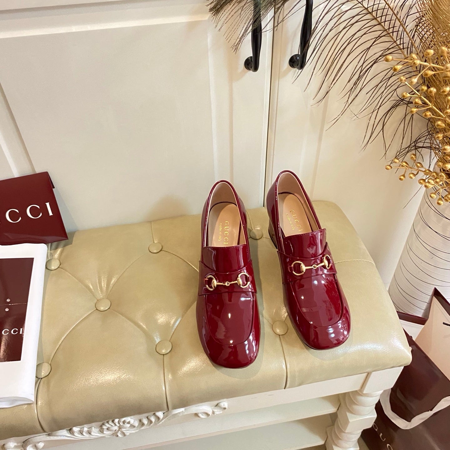 GUCCI 26S HORSEBIT LOAFERS 55 MM IN RED GLOSSY CALFSKIN