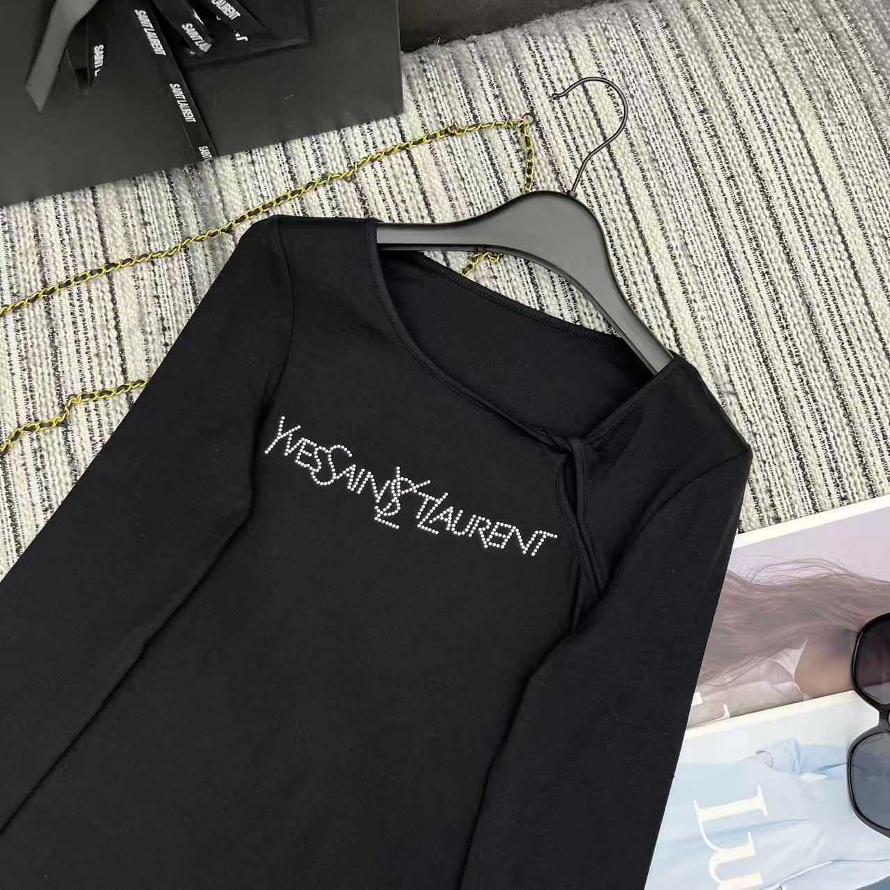 YSL 26S LONG SLEEVE T-SHIRT 240