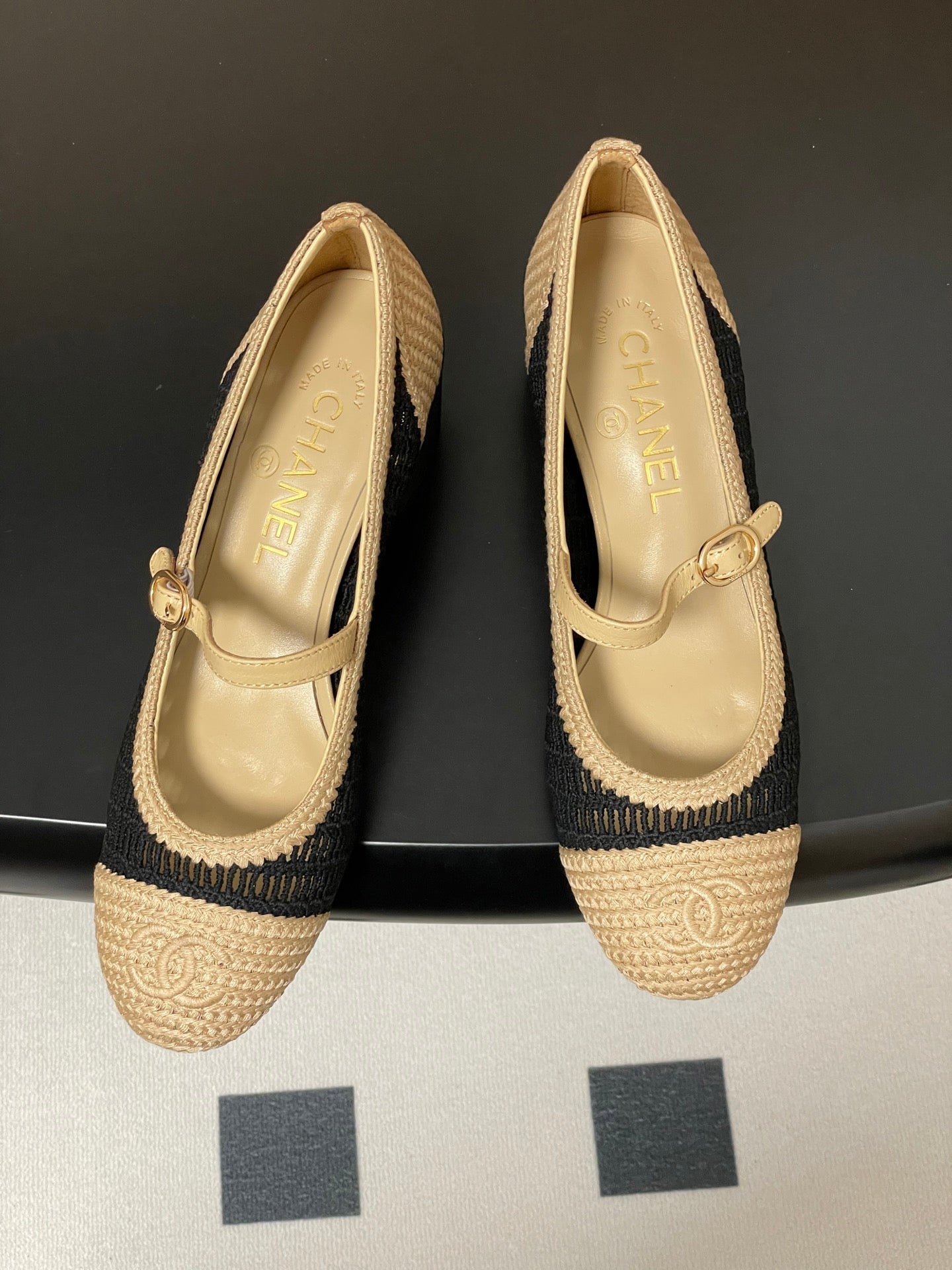 HIGH BALLET MARY JANE 50MM IN NATURAL BEIGE AND BLACK RAFFIA