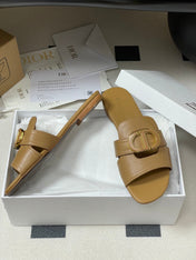 DIOR CLASSIC MONTAIGNE SANDALS 25S IN LIGHT BROWN LAMBSKIN WITH CD LOGO