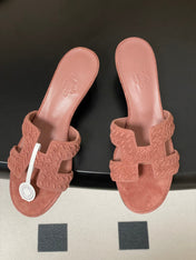 HM 25S ORAN HIGH‑HEEL SANDAL IN PEACHY PINK SUEDE AND LAMBSKIN