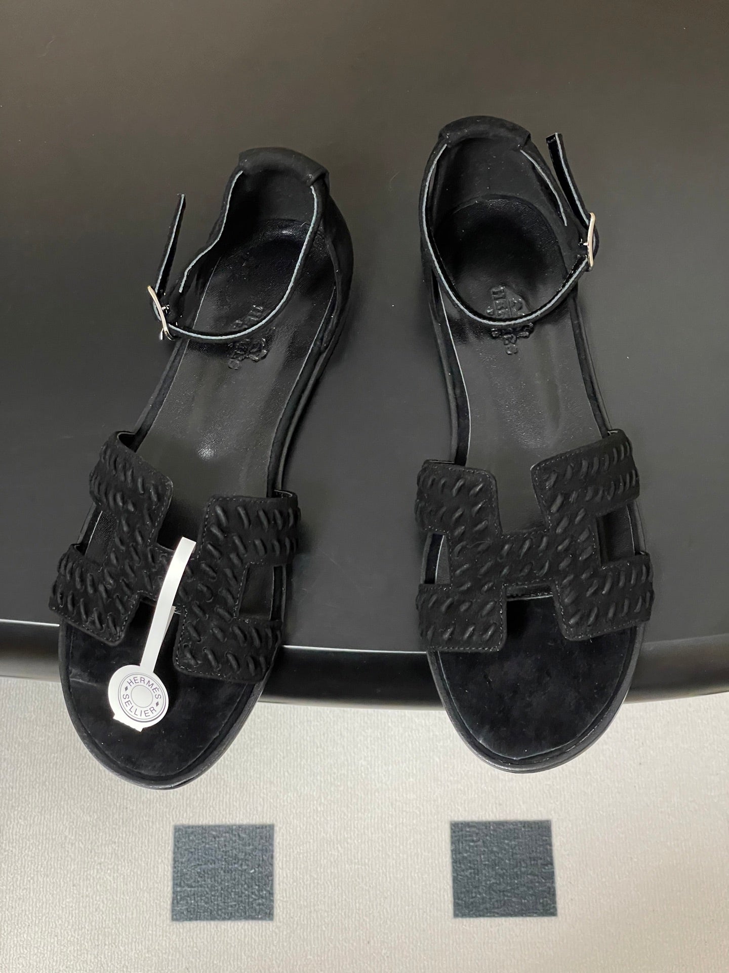 HM 25S SANTORINI SANDAL IN BLACK SUEDE AND LAMBSKIN