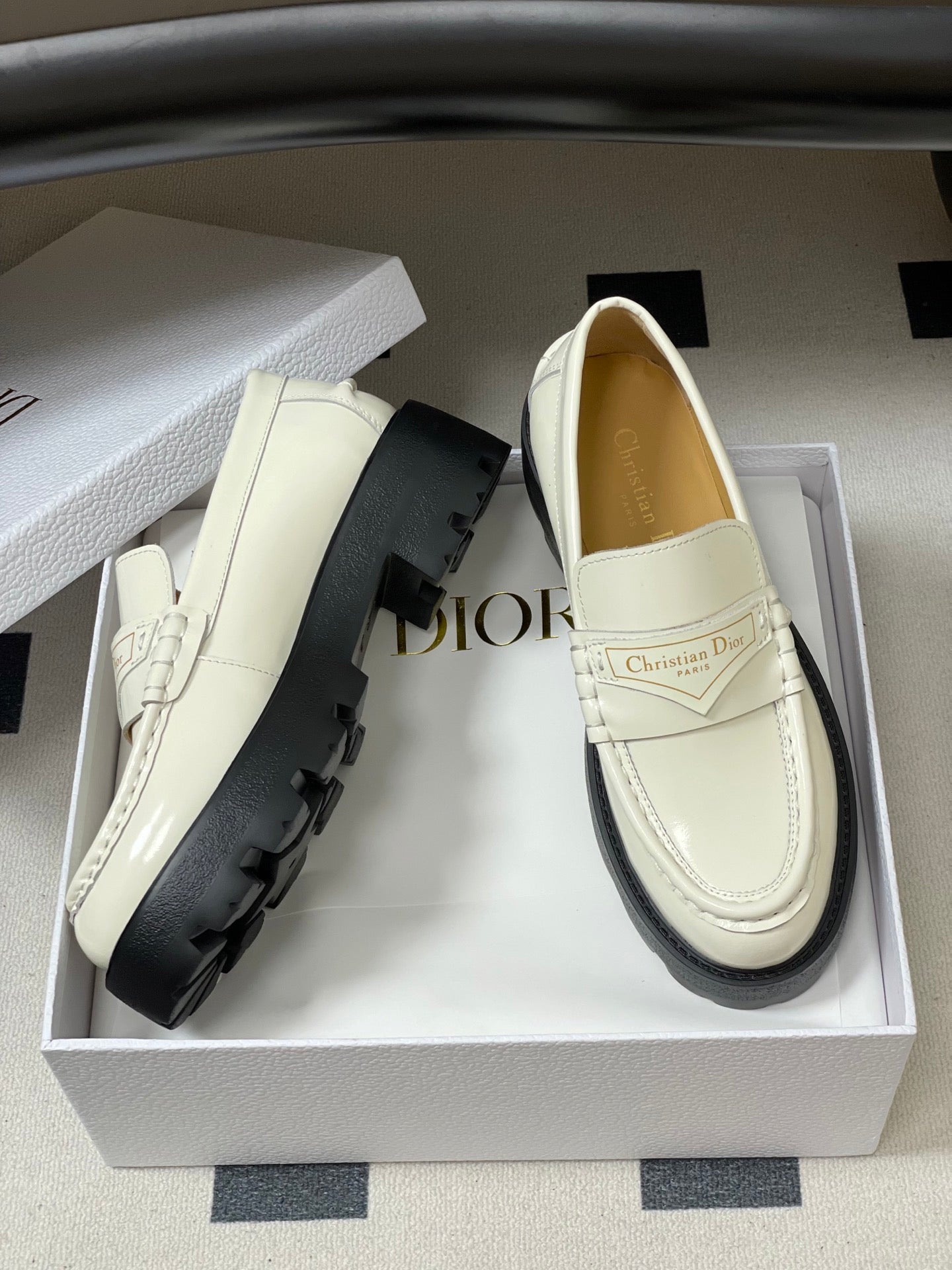 DIOR 25S BOY PLATFORM LOAFERS IN CREAM WHITE LAMBSKIN