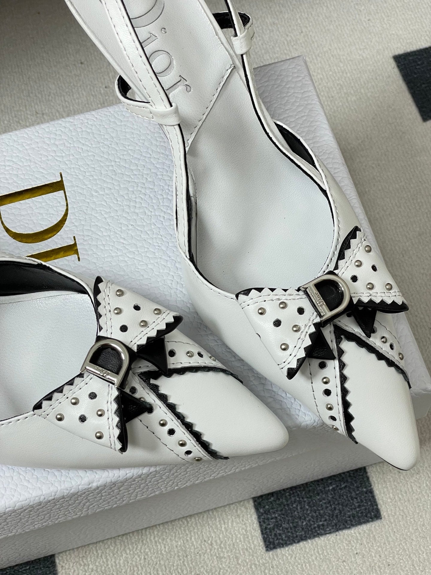 DIOR 26S SLINGBACK HIGH HEELS 100 MM IN WHITE CALFSKIN