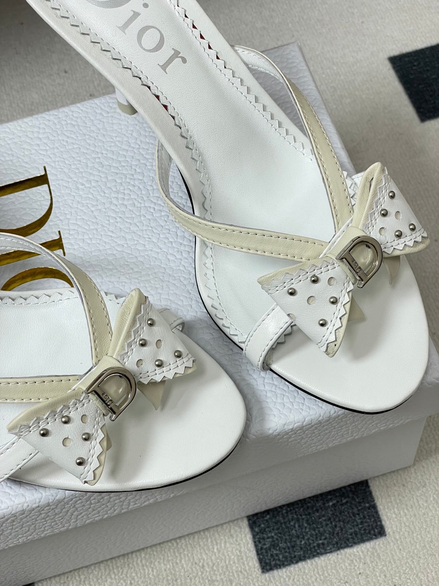 DIOR 26S HIGH HEEL SANDALS 100 MM IN WHITE CALFSKIN