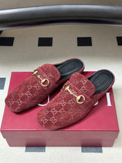 GUCCI 26S HORSEBIT LOAFER MULES IN RED SUEDE