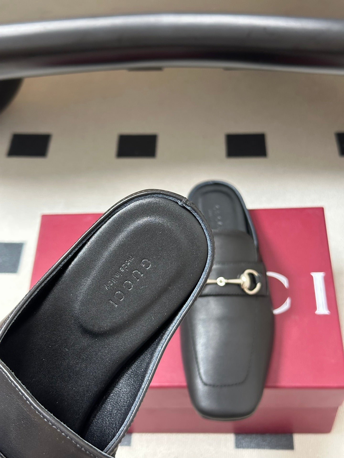GUCCI 26S HORSEBIT LOAFER MULES IN BLACK CALFSKIN