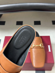 GUCCI 26S HORSEBIT LOAFER MULES IN LIGHT BROWN CALFSKIN