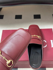 GUCCI 26S HORSEBIT LOAFER MULES IN RED CALFSKIN