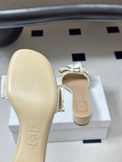 DIOR 26S J'ADIOR HEELED SLIDE 35MM IN BEIGE AND WHITE EMBROIDERED COTTON
