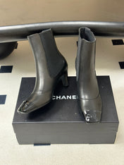 CHANEL 26S ANKLE BOOTS 60 MM IN BLACK CALFSKIN