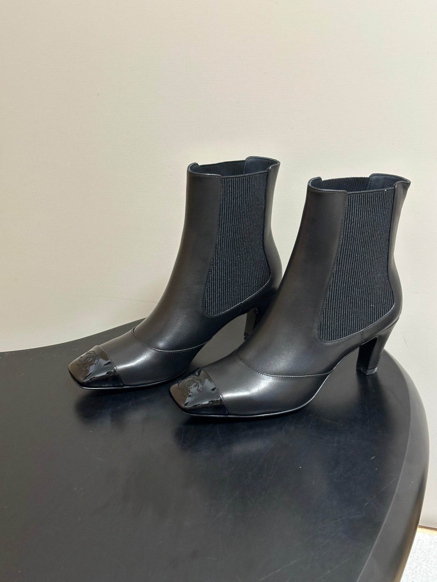 CHANEL 26S ANKLE BOOTS 60 MM IN BLACK CALFSKIN