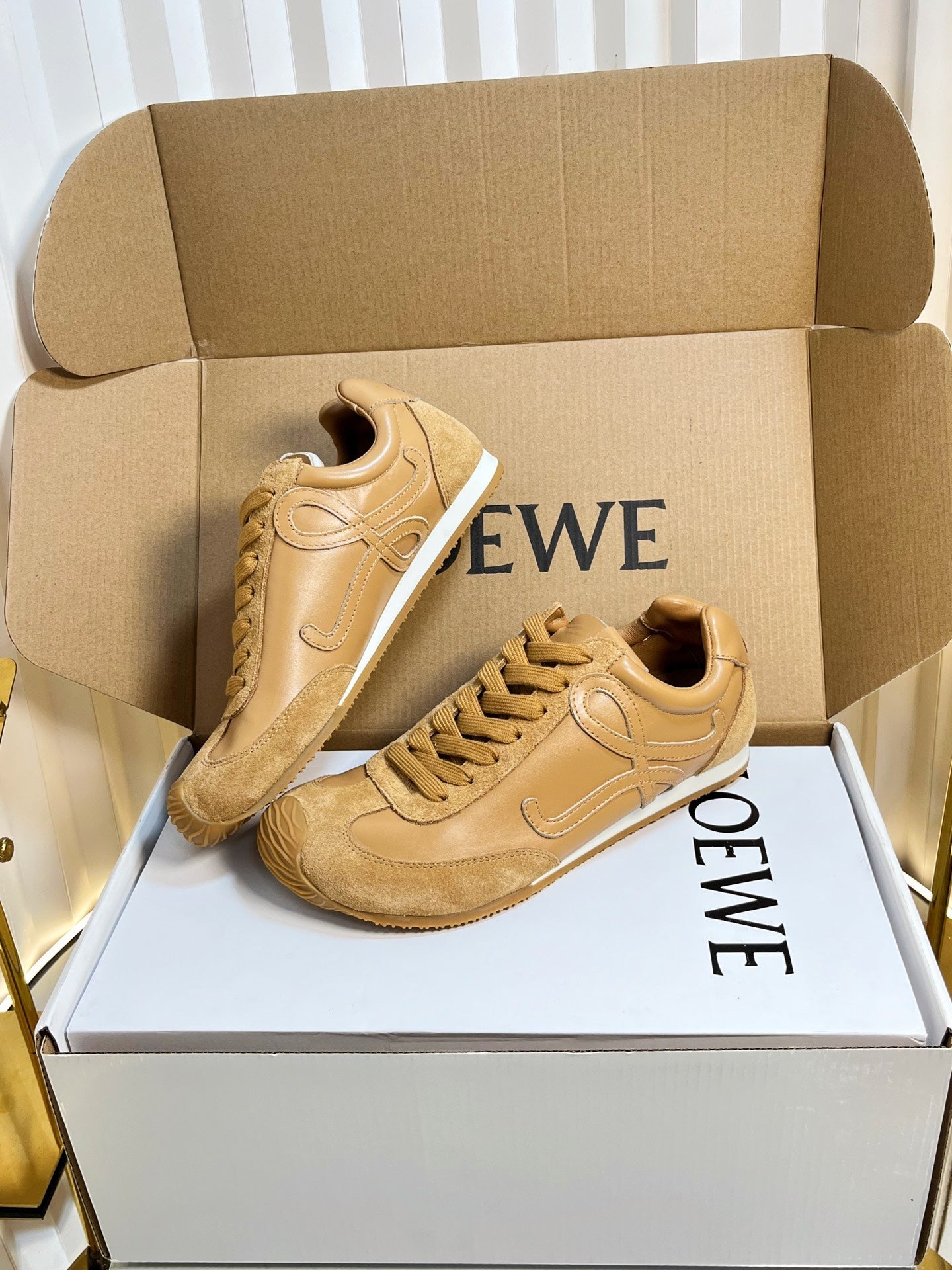 LOEWE 26S RUNNER 2.0 SNEAKERS IN BROWN CALFSKIN AND SUEDE