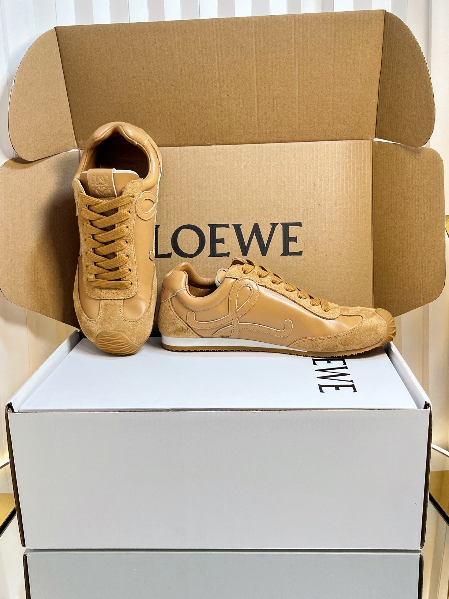 LOEWE 26S RUNNER 2.0 SNEAKERS IN BROWN CALFSKIN AND SUEDE