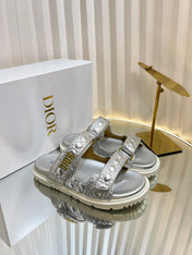 DIORACT SLIDES 25MM IN SILVER PATENT CALFSKIN