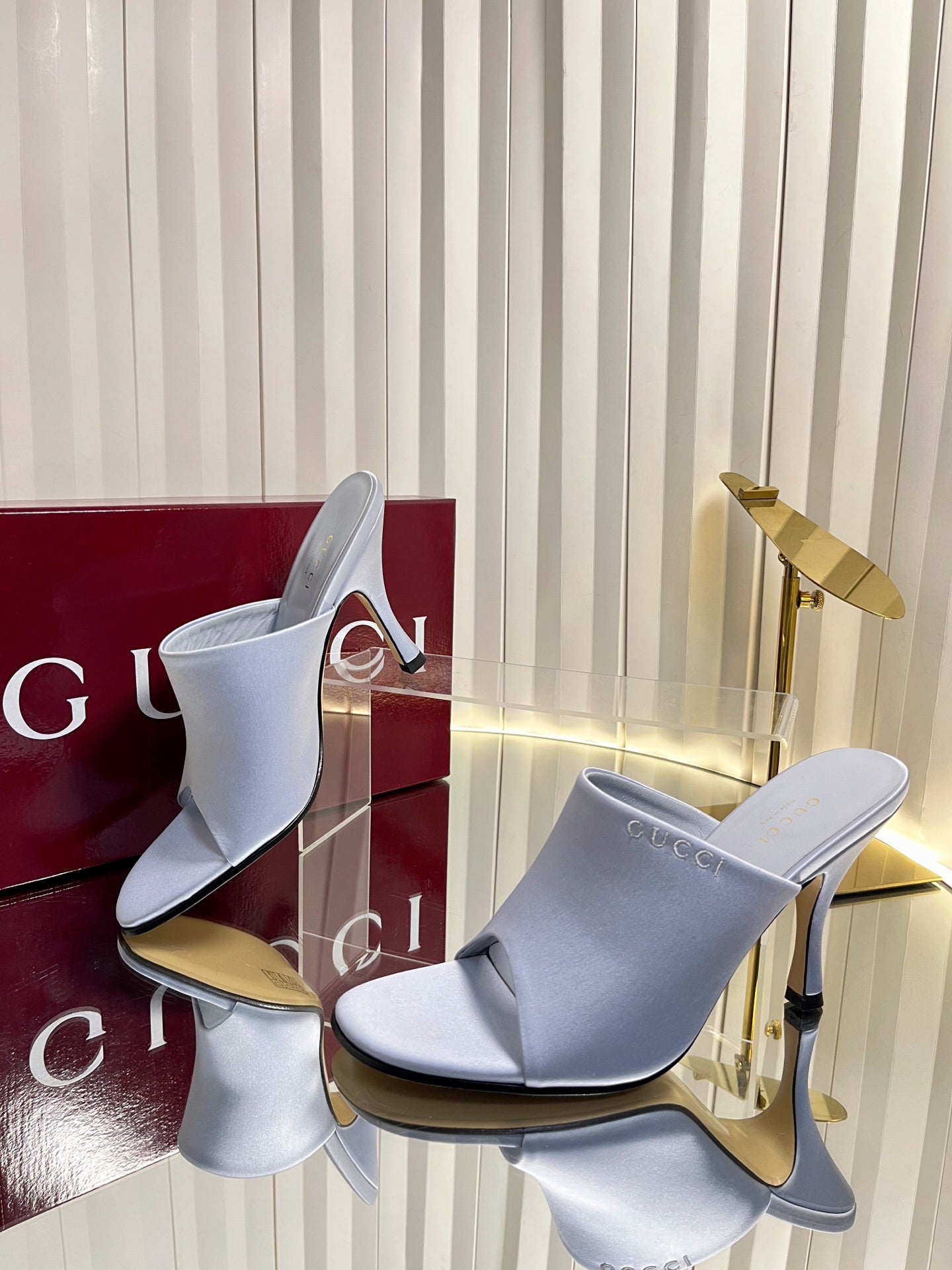 GUCCI 26S HIGH-HEELED SANDALS 100 MM IN GRAYISH BLUE SATIN