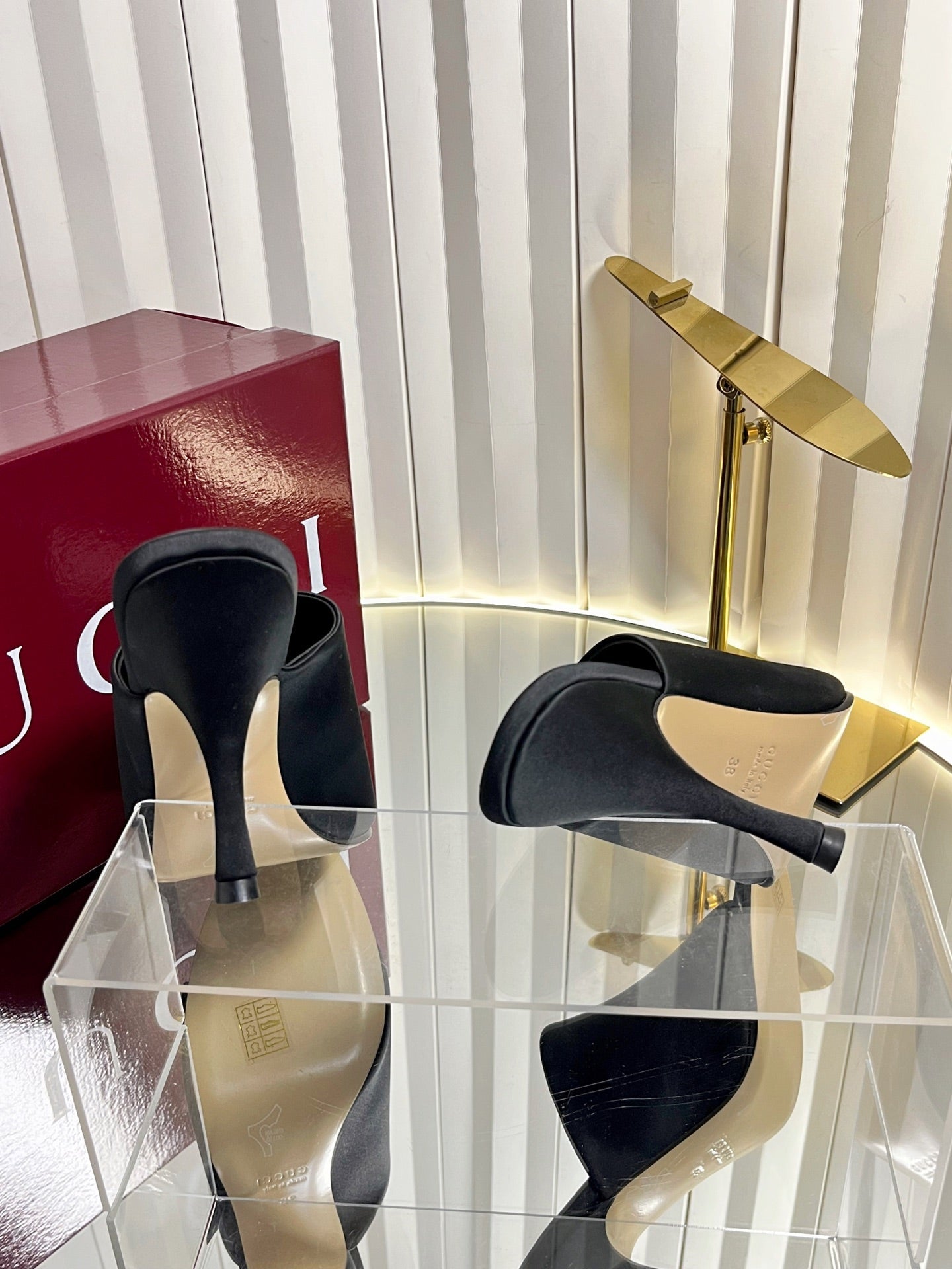 GUCCI 26S HIGH-HEELED SANDALS 100 MM IN BLACK SATIN