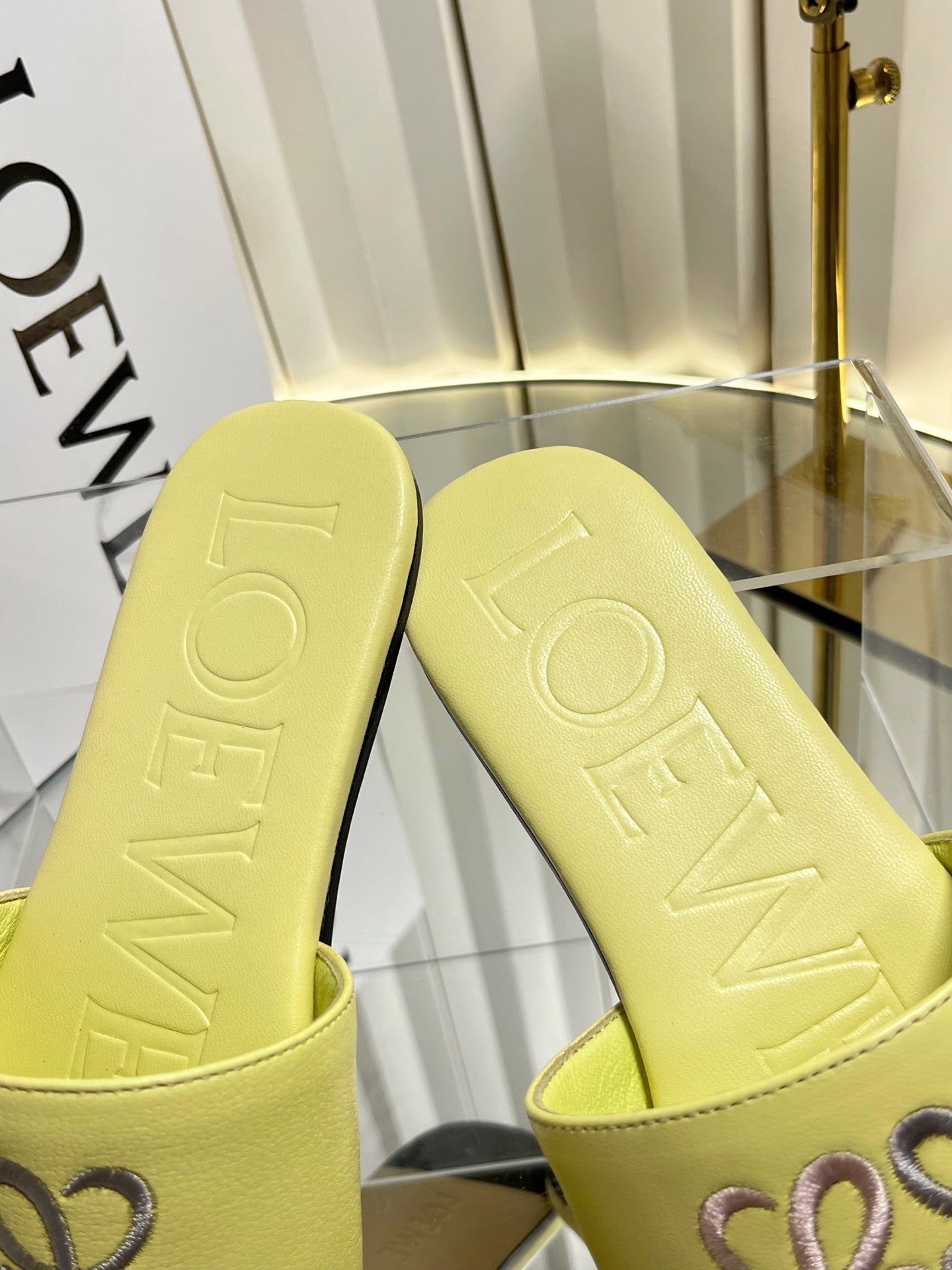 LOEWE 26S LOGO-EMBROIDERED SANDALS IN LIGHT YELLOW CALFSKIN