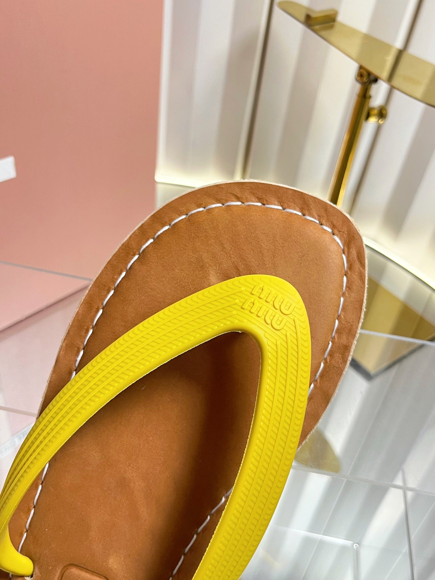 MIUMIU 26S THONG FLAT SANDALS IN YELLOW CALFSKIN