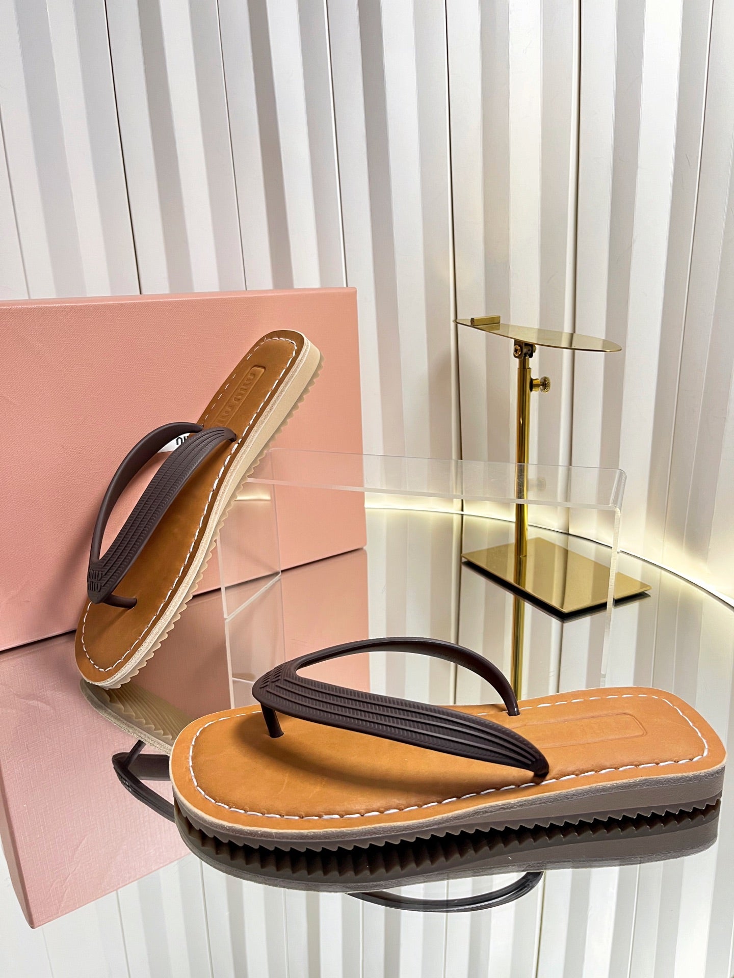 MIUMIU 26S THONG FLAT SANDALS IN DARK BROWN CALFSKIN