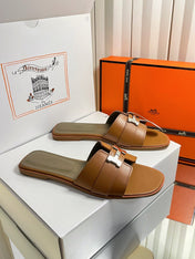 HM 26S ORAN SANDALS IN CARAMEL BROWN CALFSKIN SILVER HARDWARE