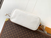 NEVERFULL MM TOTE BAG 32 IN WHITE MIX PINK CALFSKIN