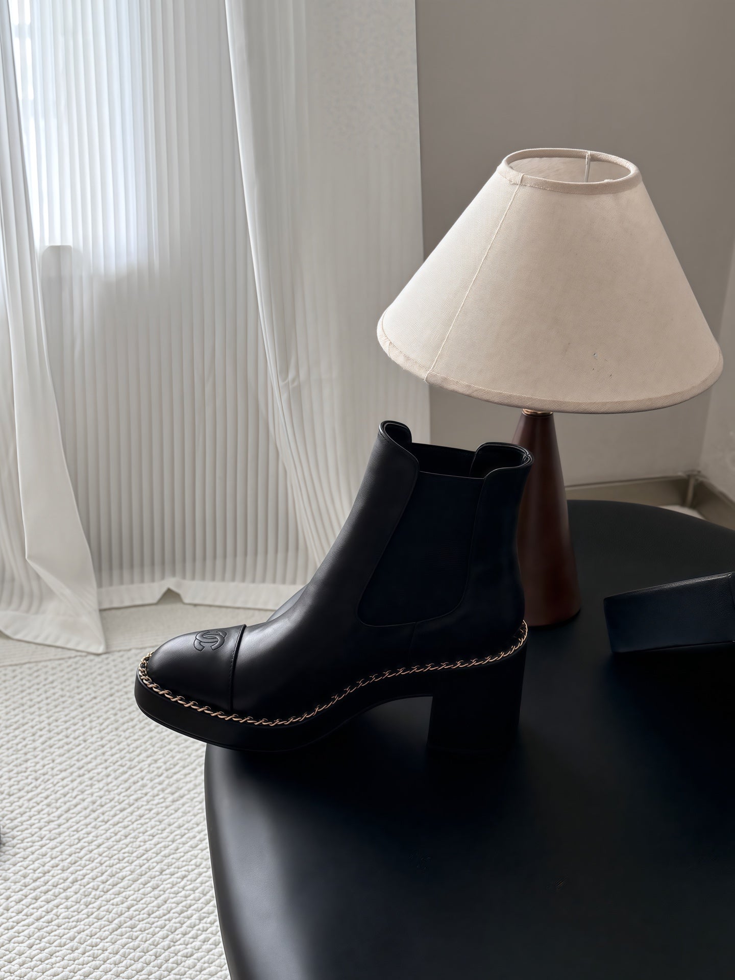 CHANEL 26S CHELSEA ANKLE BOOTS 70 MM IN BLACK CALFSKIN