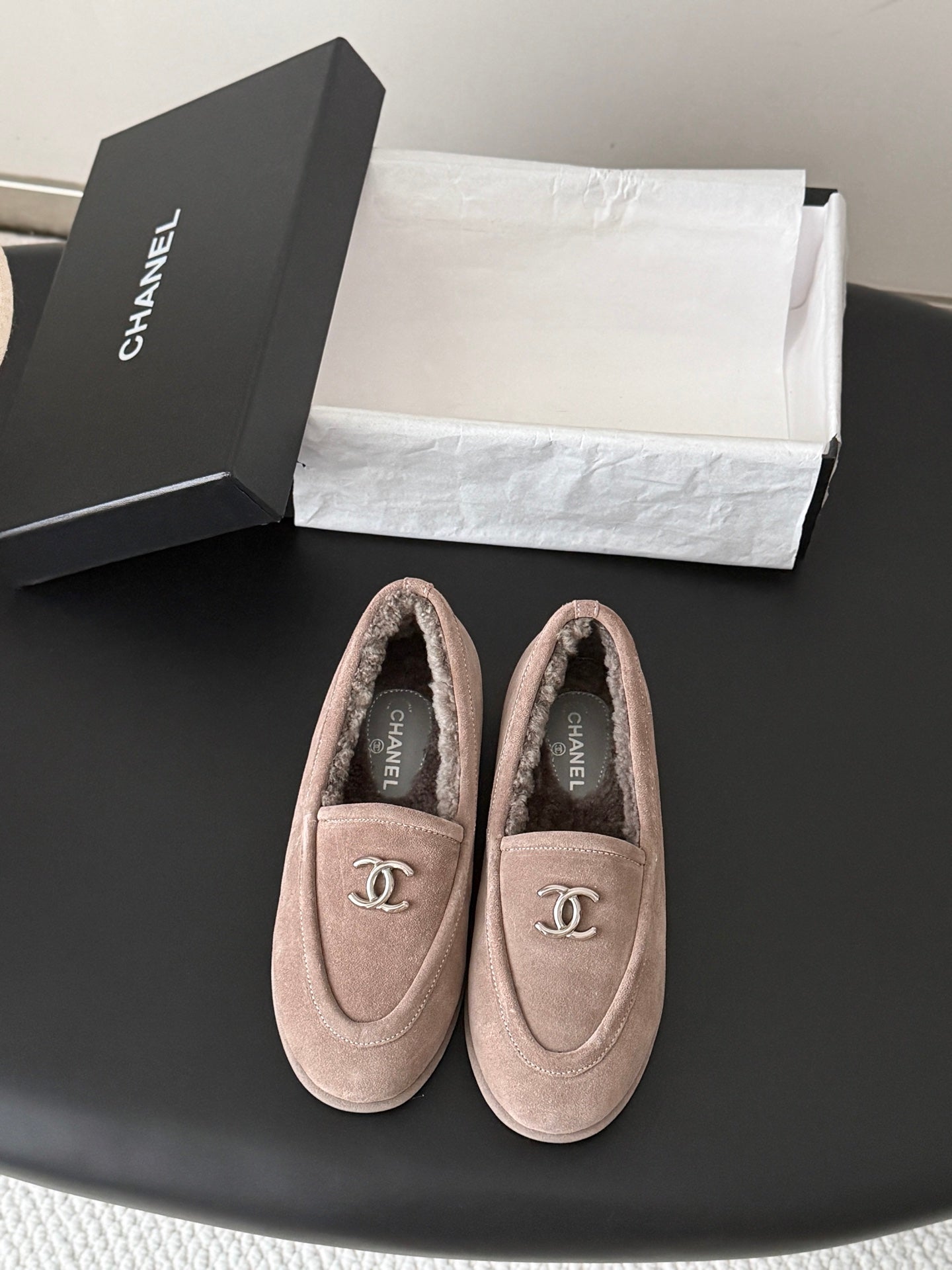 CHANEL 26S LOAFERS IN GREY SUEDE AND SHEARLING LINING
