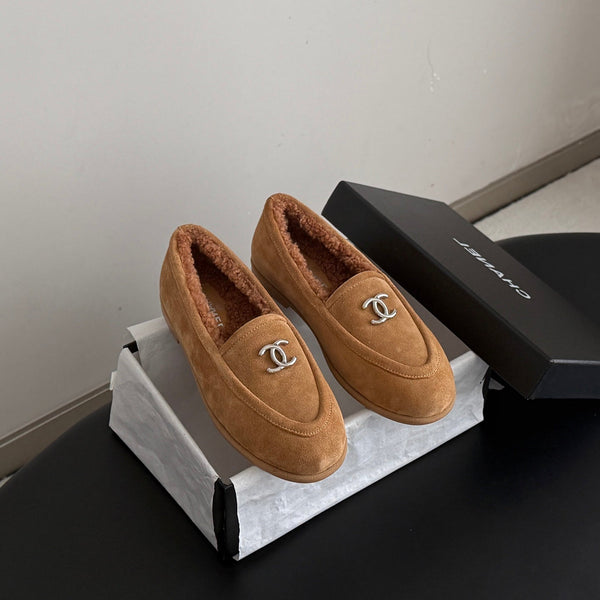 CHANEL 26S LOAFERS IN BROWN SUEDE AND SHEARLING LINING